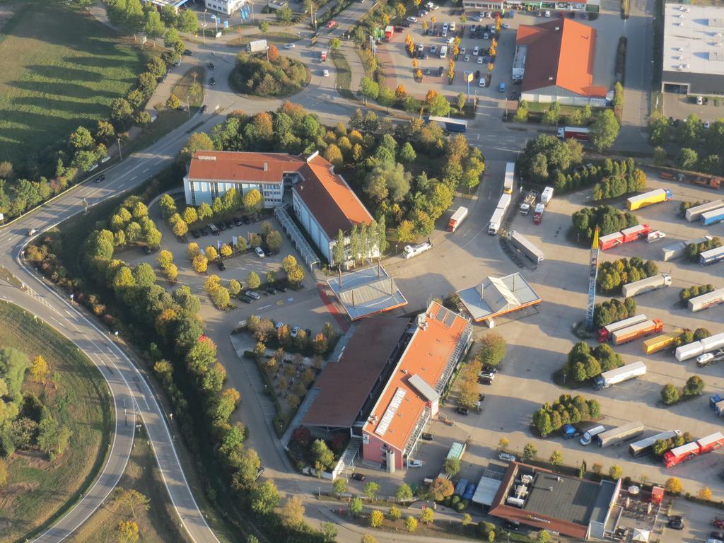 Hotel Woerth Wörth an der Isar Exterior foto